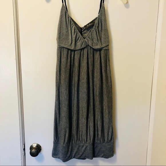 Wish USA Mini Dress Gray and Black Striped Sundress Beach Resort size Medium - Picture 14 of 14